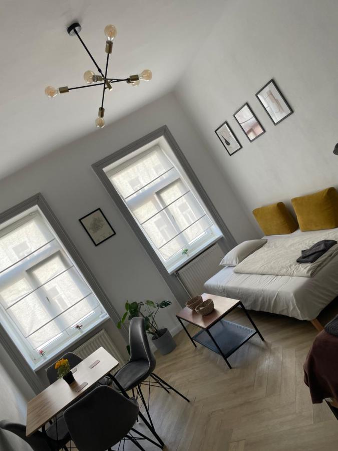 Trendy Apartment Near Schloss Schonbrunn ウィーン エクステリア 写真